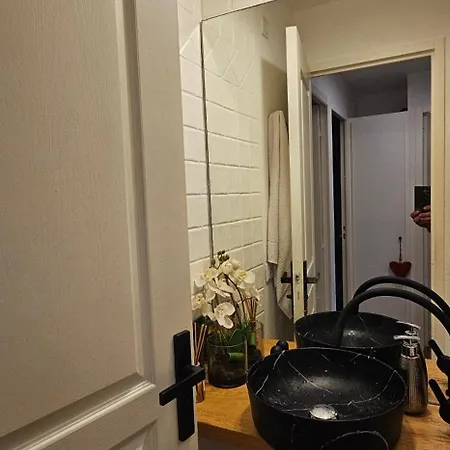 Francia, Cannes,minimum 5 Nuits De Sejour Apartment *