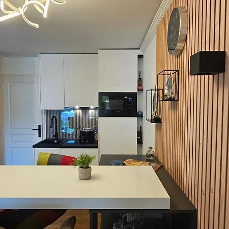 Francia, Cannes,minimum 5 Nuits De Sejour Apartman