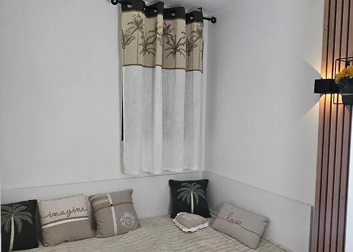 Apartment Francia, Cannes,minimum 5 Nuits De Sejour